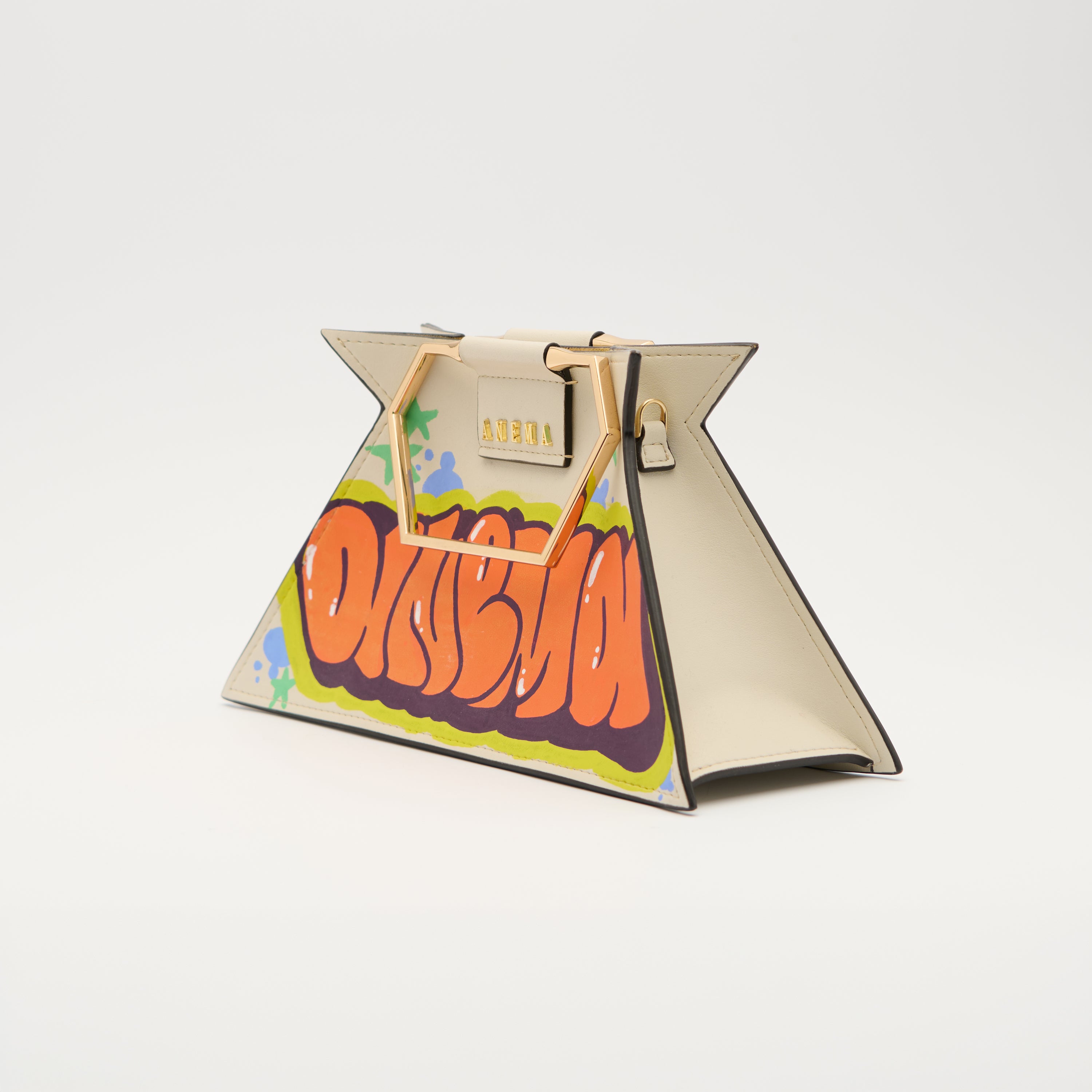 Sibilla "Anema" throw up